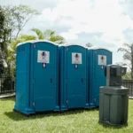 banos-portatiles-vip-con-lavamanos-portatil-jardin